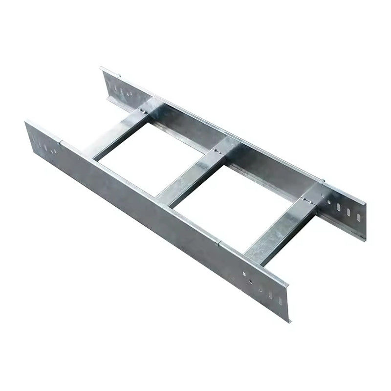 Gegalvaniseerde stalen ladder type kabelbak zilveren muur gemonteerde installatie corrosiebestendig