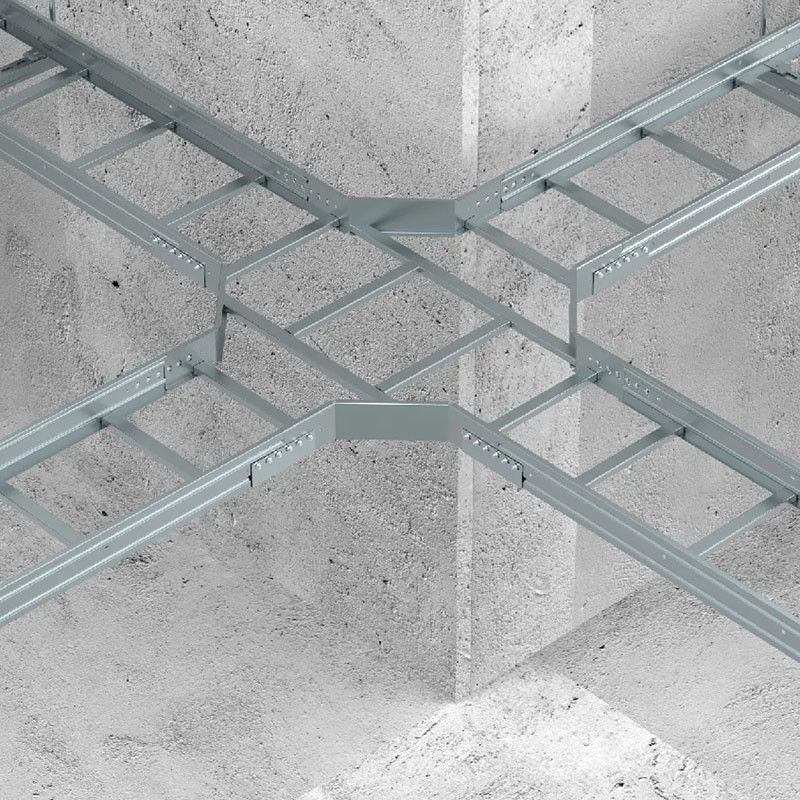 Zilveren ladder type kabelbak buigt tees kruisen voor corrosiebestendigheid en brandwerendheid