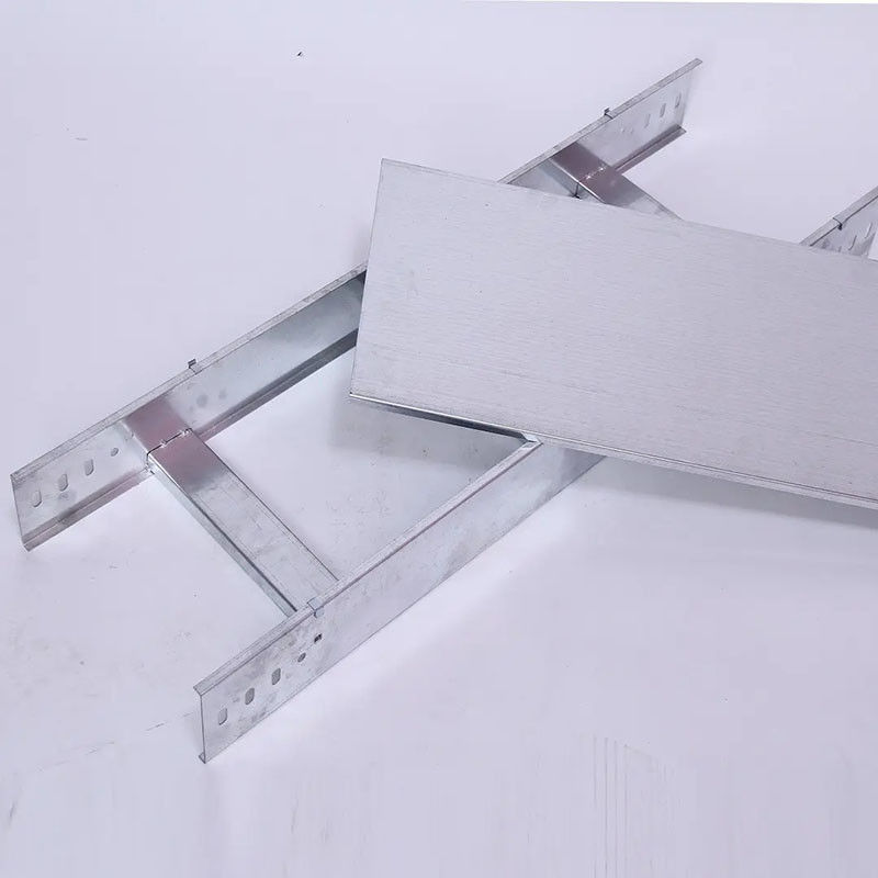 Laadvermogen Hot Dip gegalvaniseerd stalen kabelbak met ventilatie groef en corrosiebestendigheid