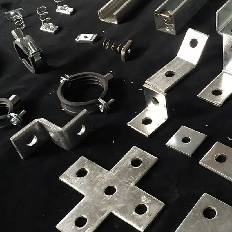 Brandbestendige stalen wandmontage kabelbak fittings aanpasbare installatie voor duurzaamheid