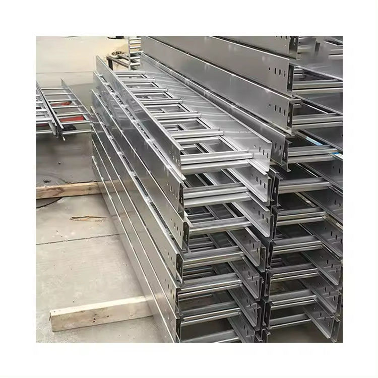 Aanpasbare stalen ladder type kabelbak met weerbestandheid